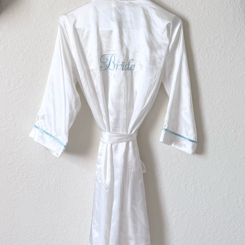 Secret Treasure Bridal Satin Robe - Picture 7 of 7